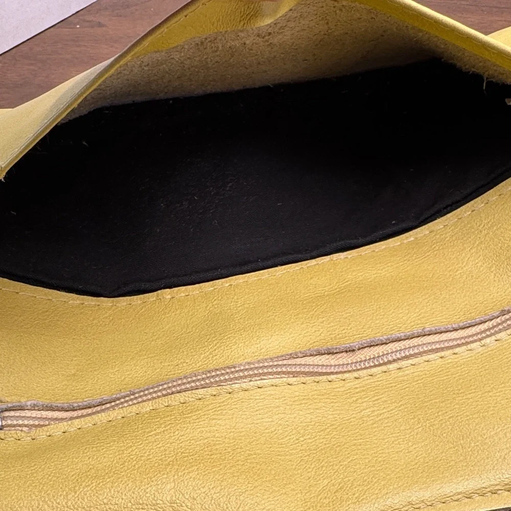 70s Vintage Roger Gimlet Foldable Lucite Yellow Leather Envelope Clutch Bag